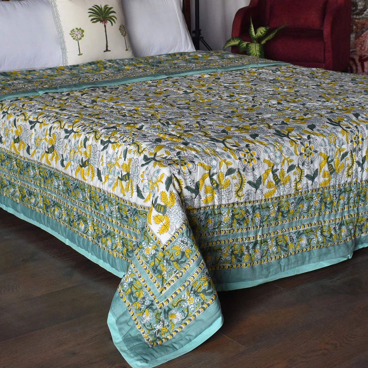 Hand Block Printed Cotton King Size Quilt Garden Song Green 260102