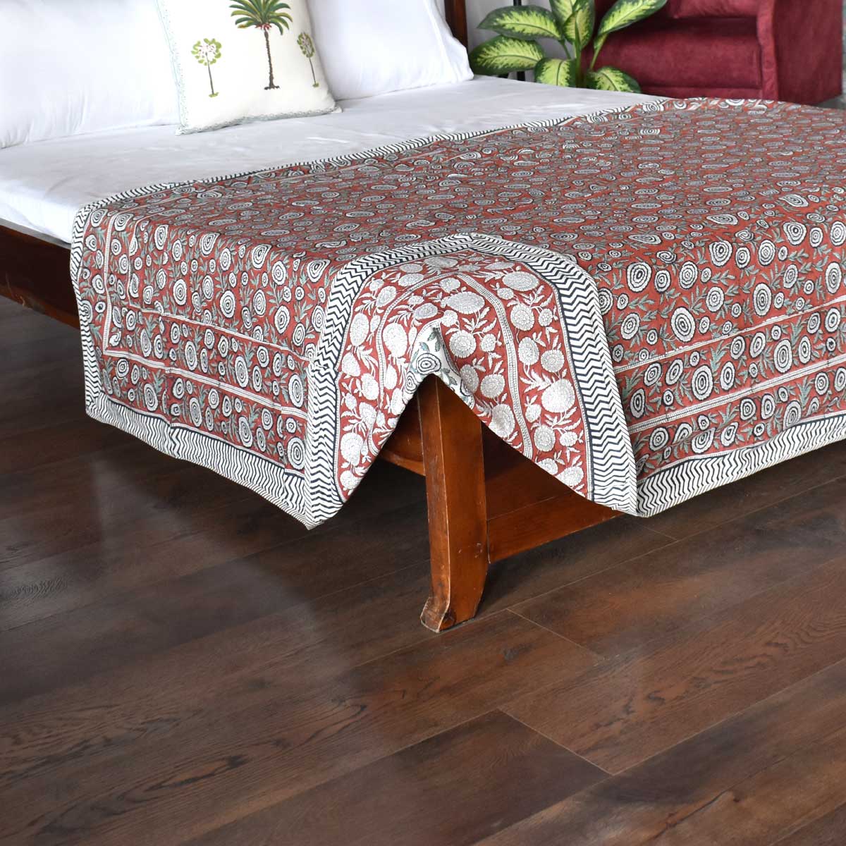 Hand Block Printed Cotton Twin Size Dohar Gol Phool Brown 205723