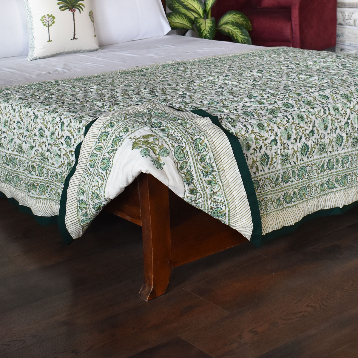 Hand Block Printed Cotton Twin Size Quilt Hari Bagia Jaal 605170