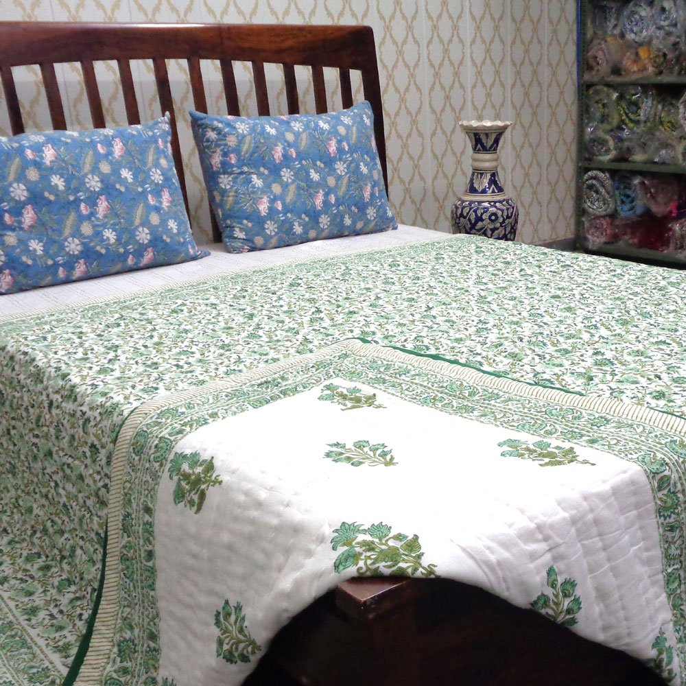Hand Block Printed Cotton Queen Size Quilt Hari Bagia Jaal 605170