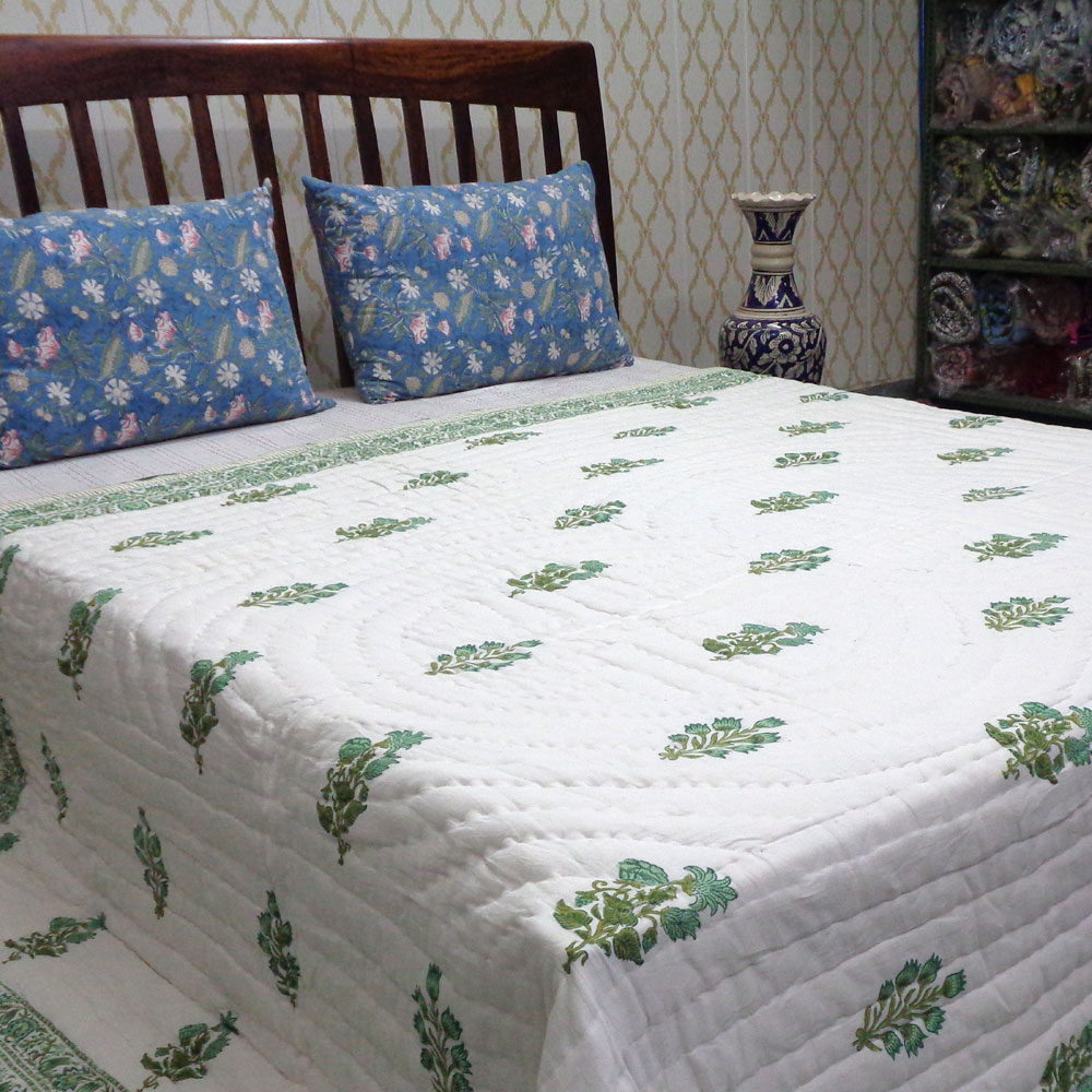 Hand Block Printed Cotton Queen Size Quilt Hari Bagia Jaal 605170