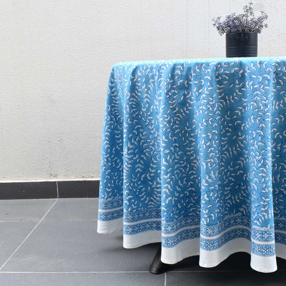 Round 220 cms Cotton French Design Table Cover Harmony Blue Fill 260416