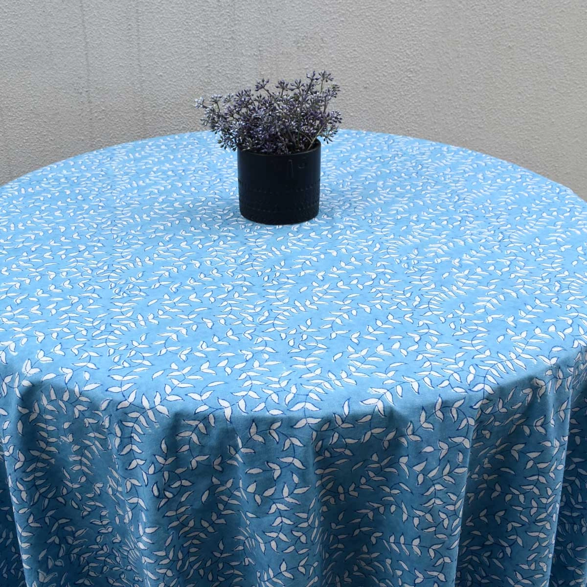 Round 220 cms Cotton French Design Table Cover Harmony Blue Fill 260416