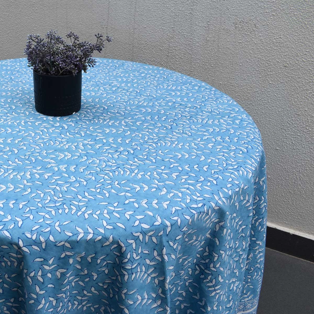 Round 220 cms Cotton French Design Table Cover Harmony Blue Fill 260416