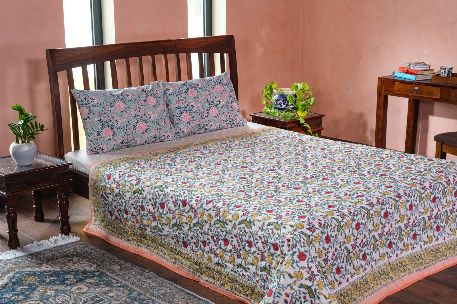 Hand Block Printed Cotton Queen Size Quilt Jungle Flower Peach 501074