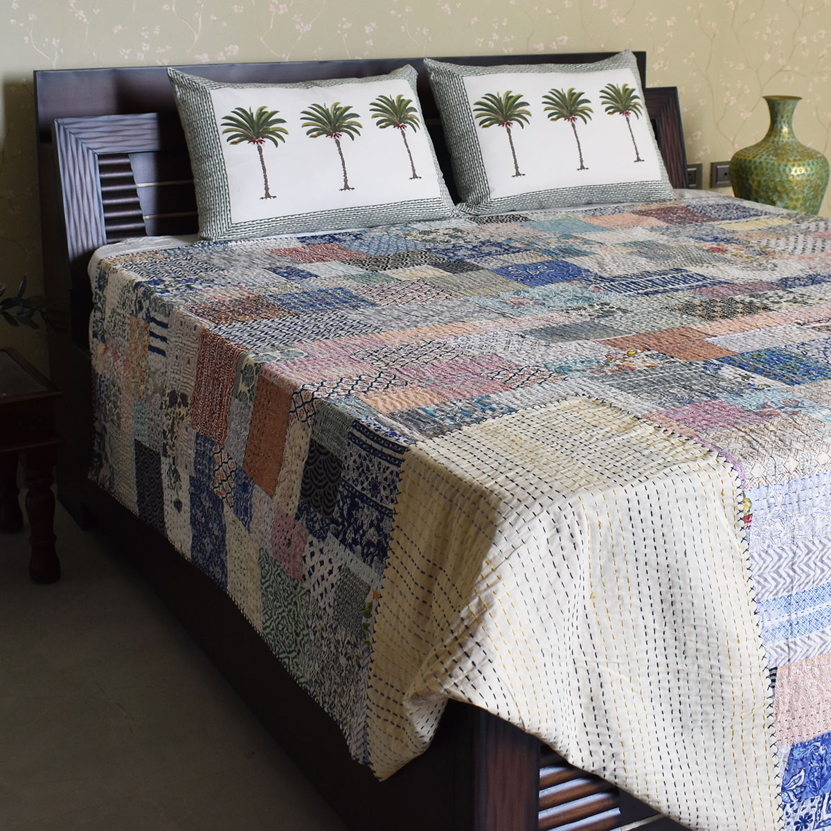 Hand Quilted Kantha Quilt Artisan-Made Elegance by Roopantaran 251106