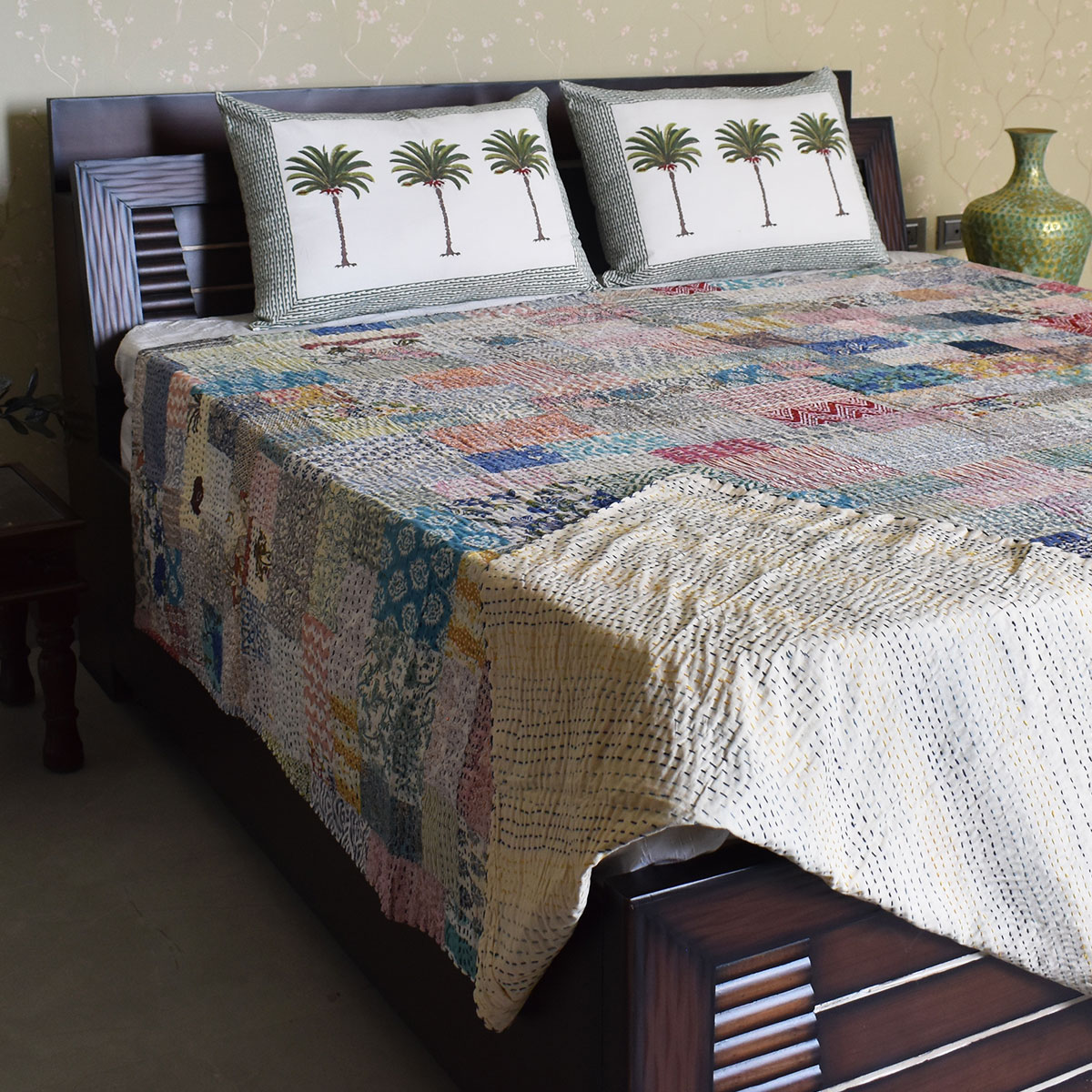 Hand Quilted Kantha Quilt  Artisan-Made Elegance by Roopantaran  251108