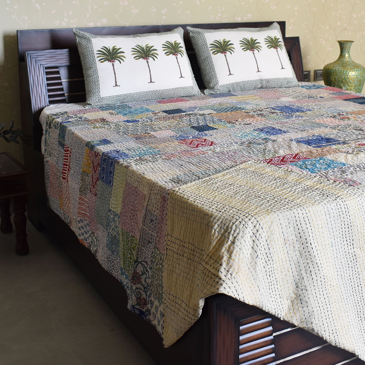Hand Quilted Kantha Quilt Artisan-Made Elegance by Roopantaran 251112