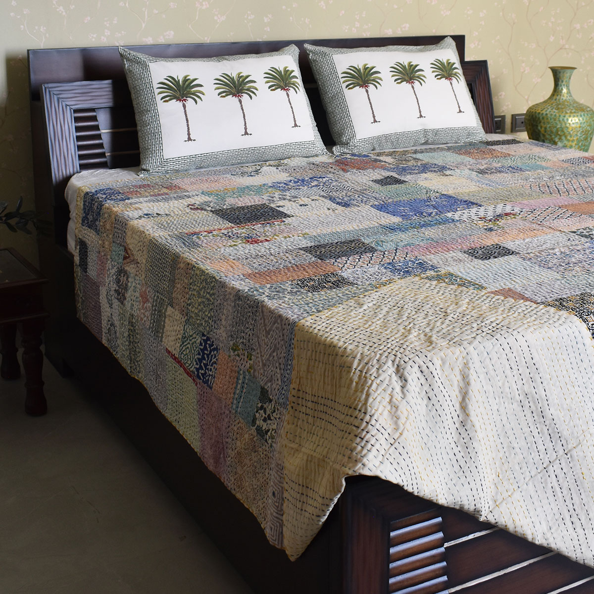 Hand Quilted Kantha Quilt Artisan-Made Elegance by Roopantaran 251114