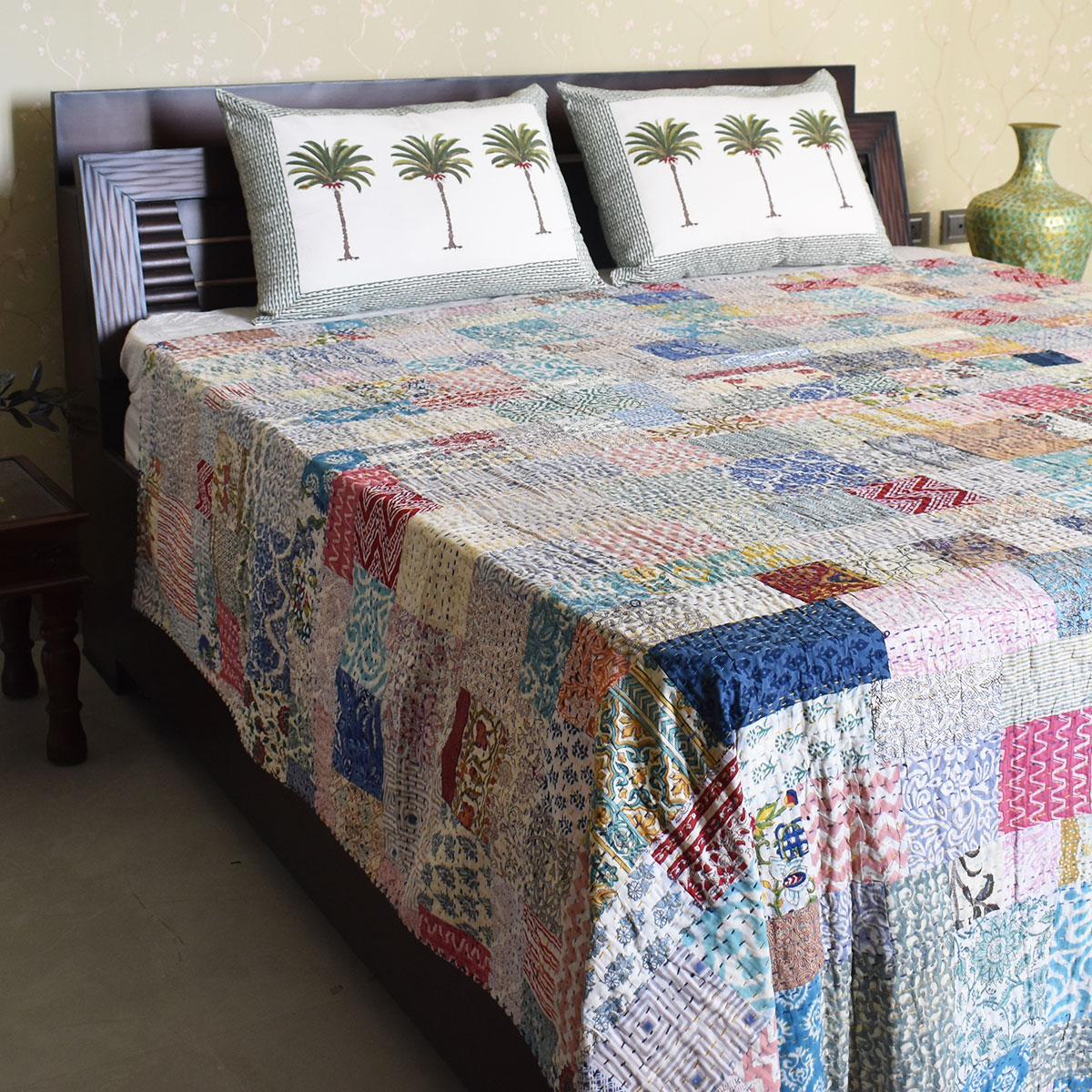 Hand Quilted Kantha Quilt  Artisan-Made Elegance by Roopantaran  251117