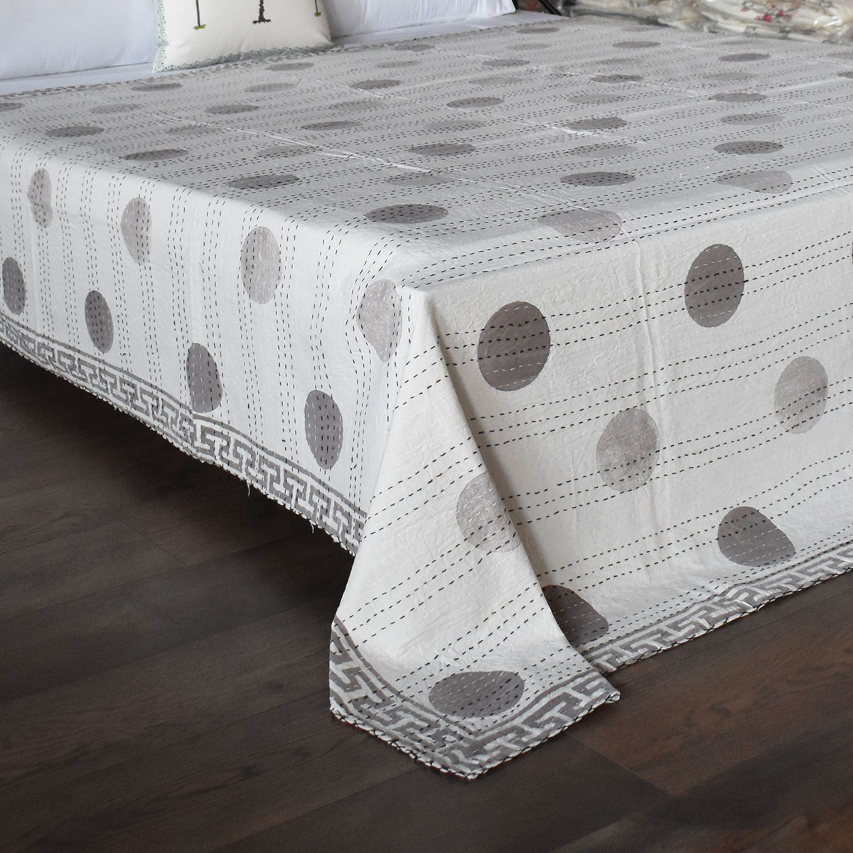 Hand Block Printed Cotton Sanganer Kantha Queen Size Bindi Cappuccino 171956