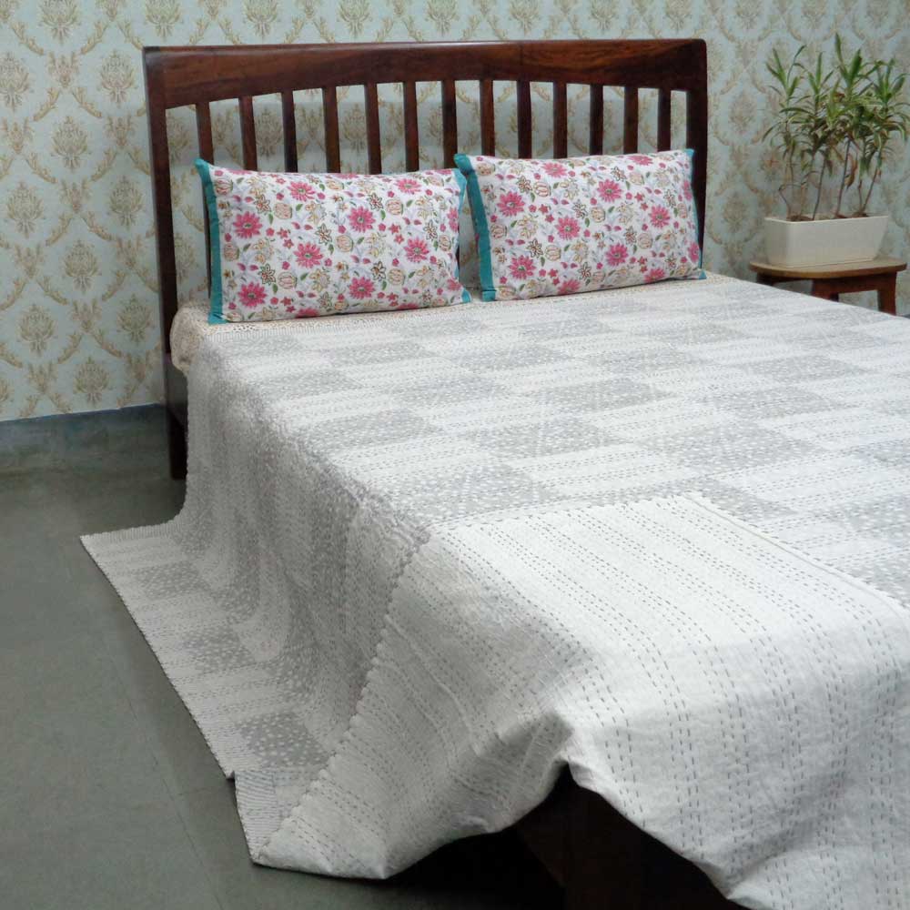 Design Dotty Chokor Grey 104748 Block Printed QUEEN SIZE Single-Width Kantha