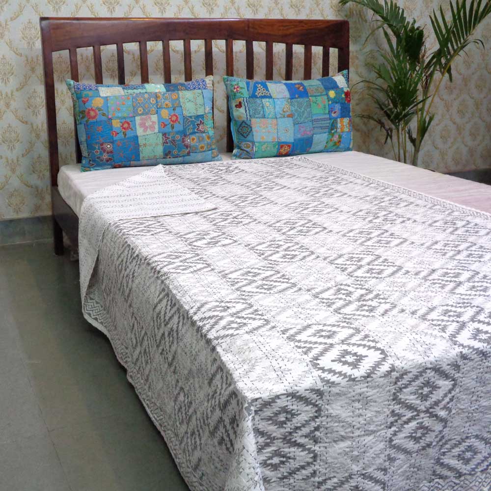 Hand Block Printed Cotton Twin Size Kantha Aztec Grey 200961