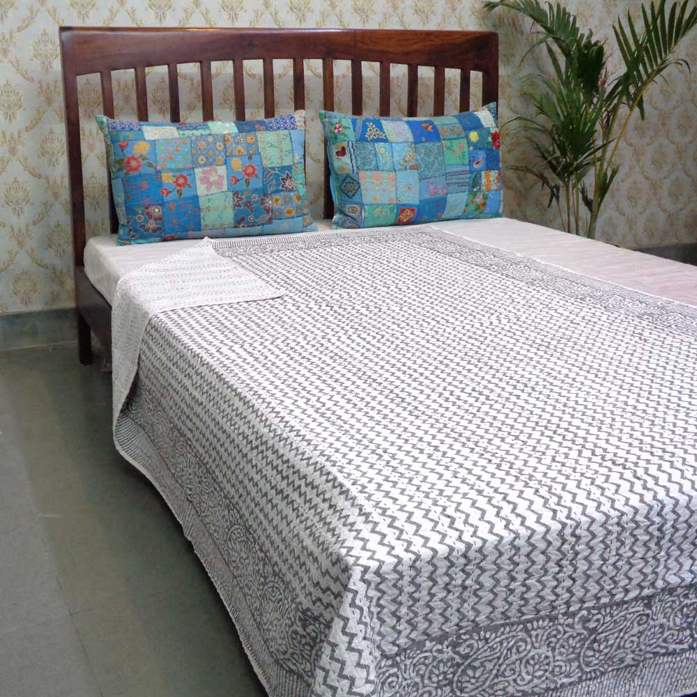 Hand Block Printed Cotton Twin Size Kantha Chevron Grey 200967
