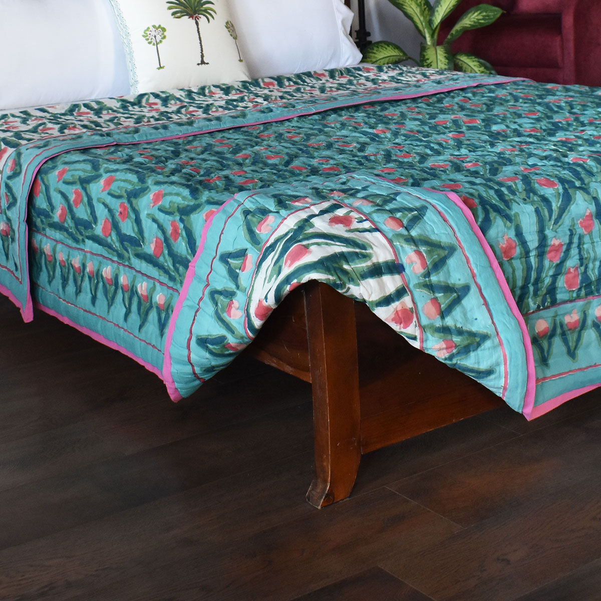 Hand Block Printed Cotton Queen Size Quilt Lambi Patti Tulip 103435