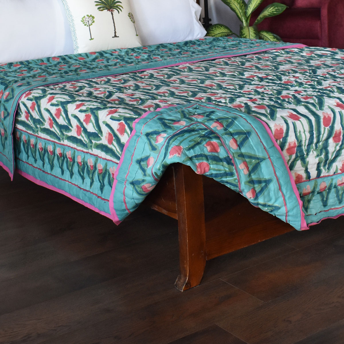 Hand Block Printed Cotton Queen Size Quilt Lambi Patti Tulip 103435