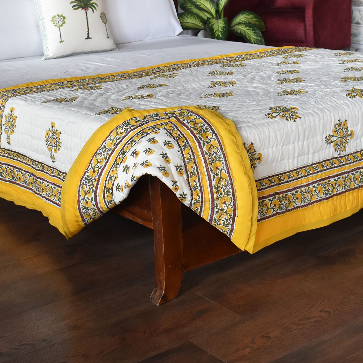 Hand Block Printed Cotton Twin Size Quilt Marigold Booti Mustard 102044
