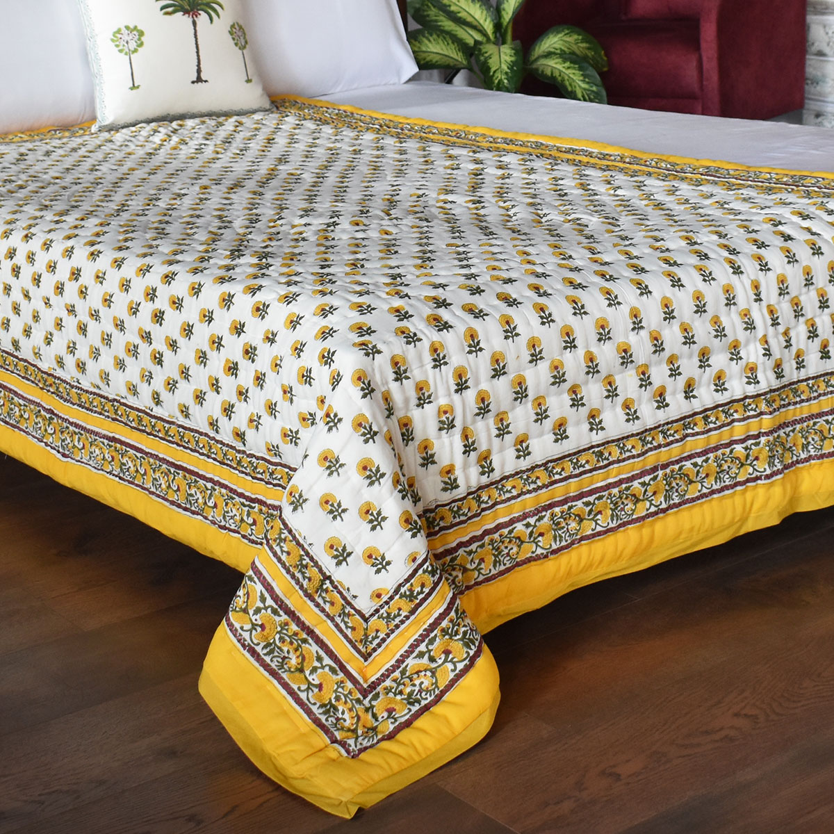 Hand Block Printed Cotton Twin Size Quilt Marigold Booti Mustard 102044