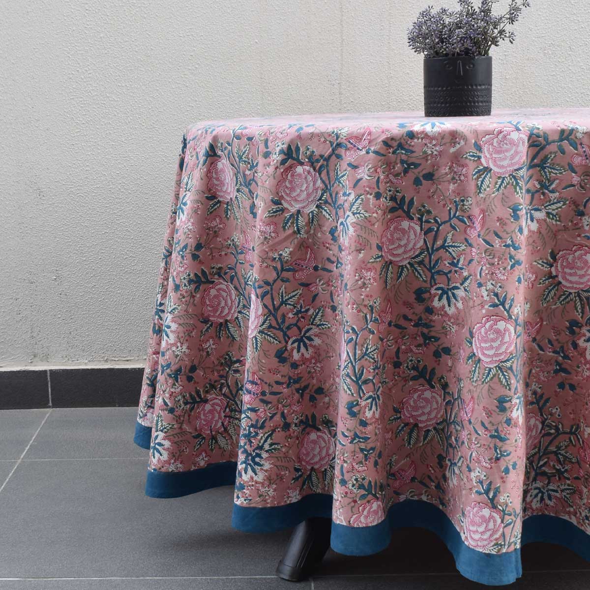 Hand Block Printed Cotton Round Tablecloth 220 cm Misty Rose Gud 202873