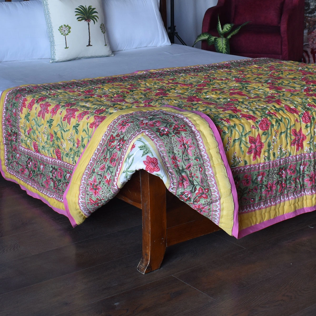 Hand Block Printed Cotton Twin Size Quilt Nargis Lime 102382