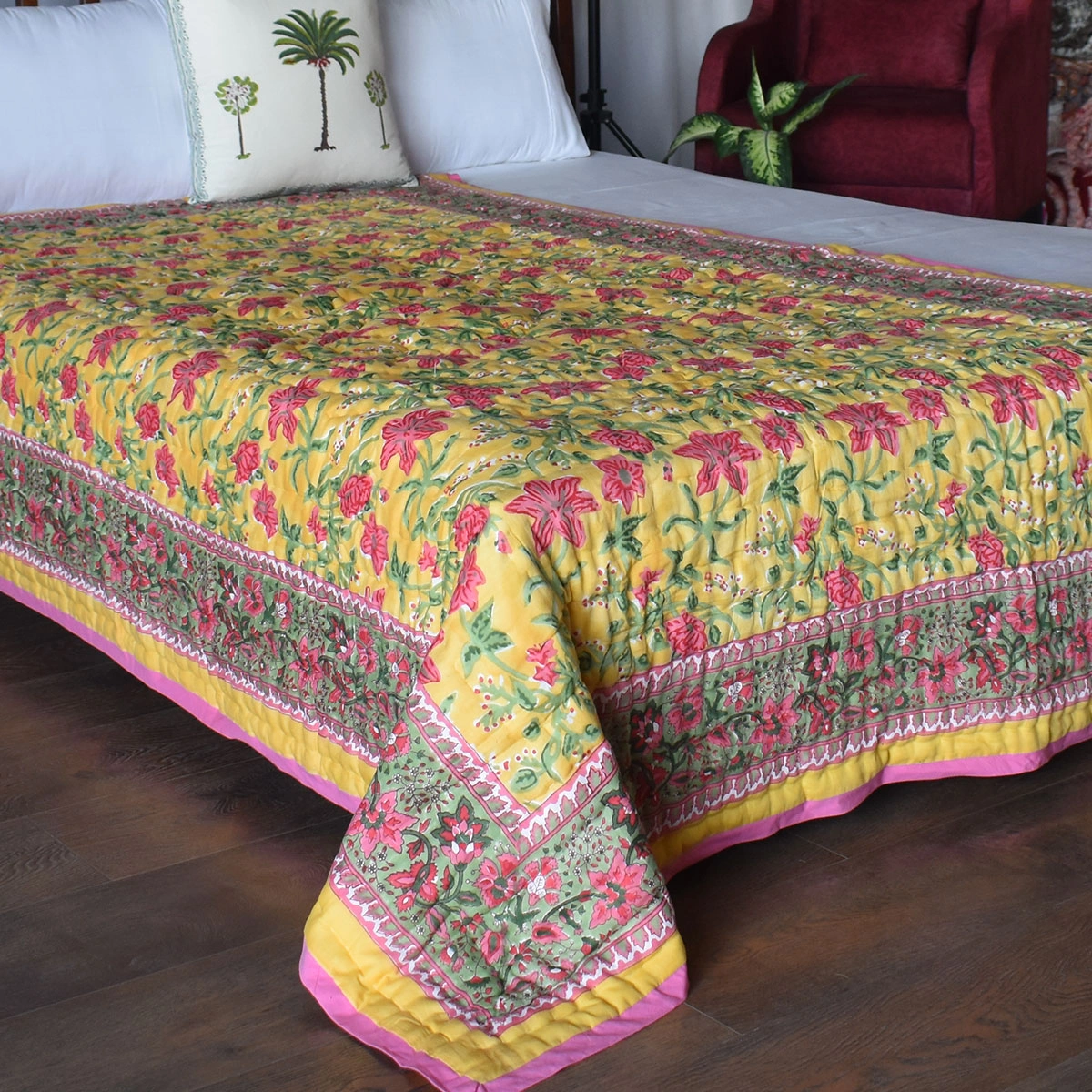 Hand Block Printed Cotton Twin Size Quilt Nargis Lime 102382