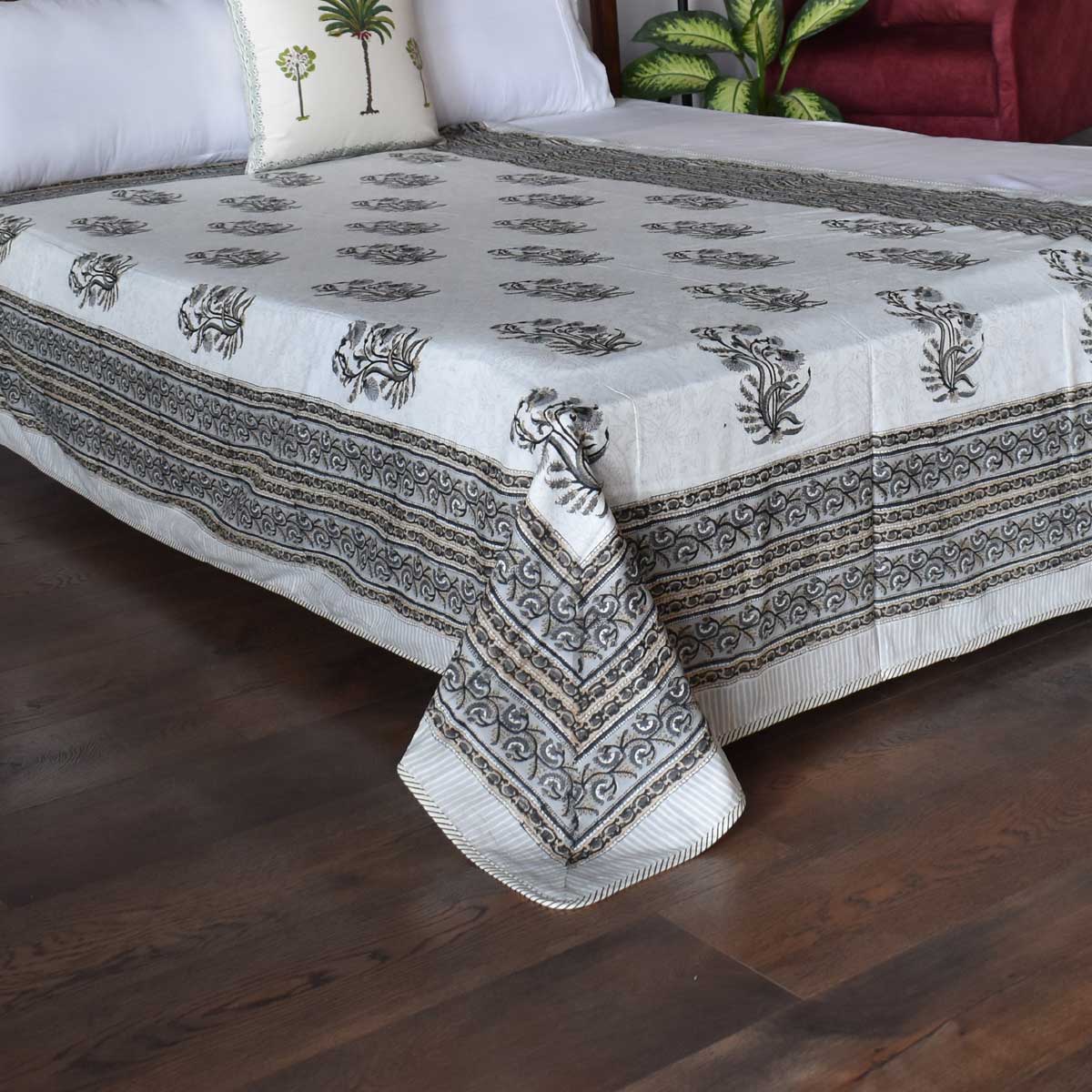 Hand Block Printed Cotton Twin Size Dohar Pan Leaf Dusk 100879