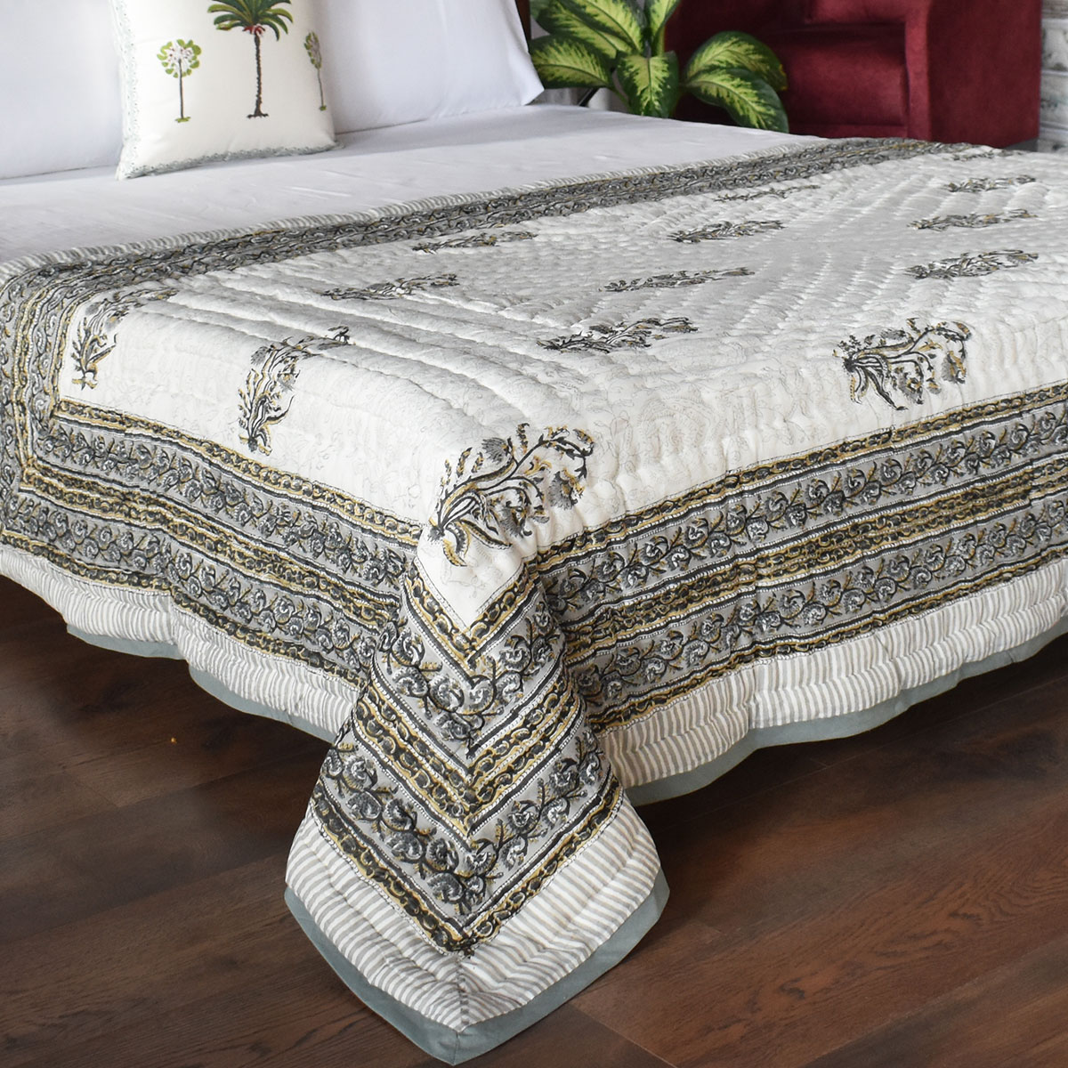 Hand Block Printed Cotton Twin Size Quilt  Pan Leaf Dusk 21423