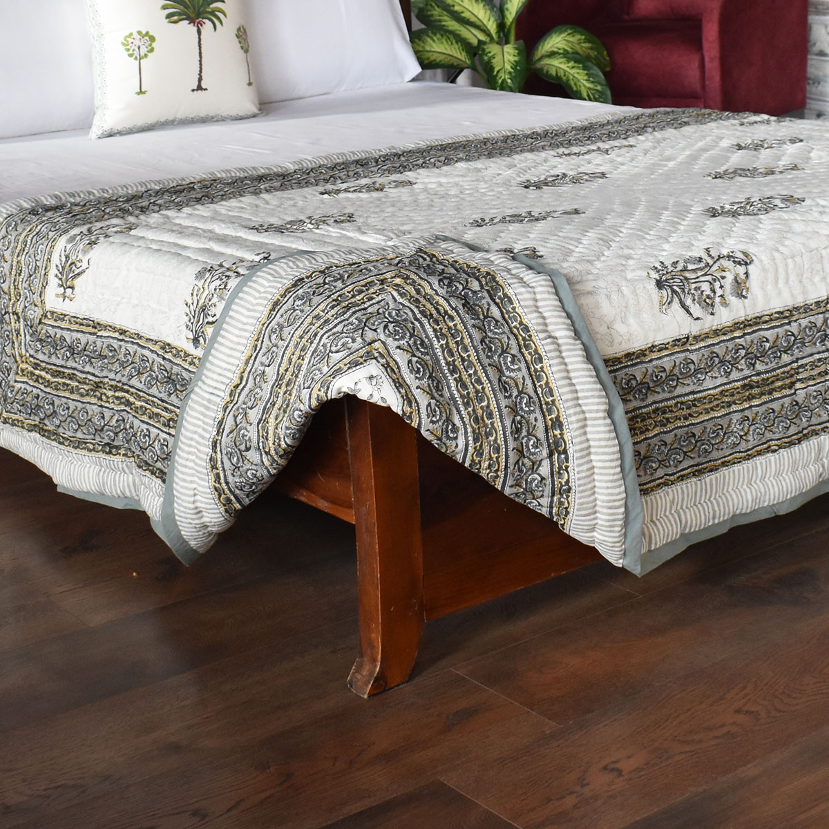 Hand Block Printed Cotton Twin Size Quilt Pan Leaf Dusk 21423