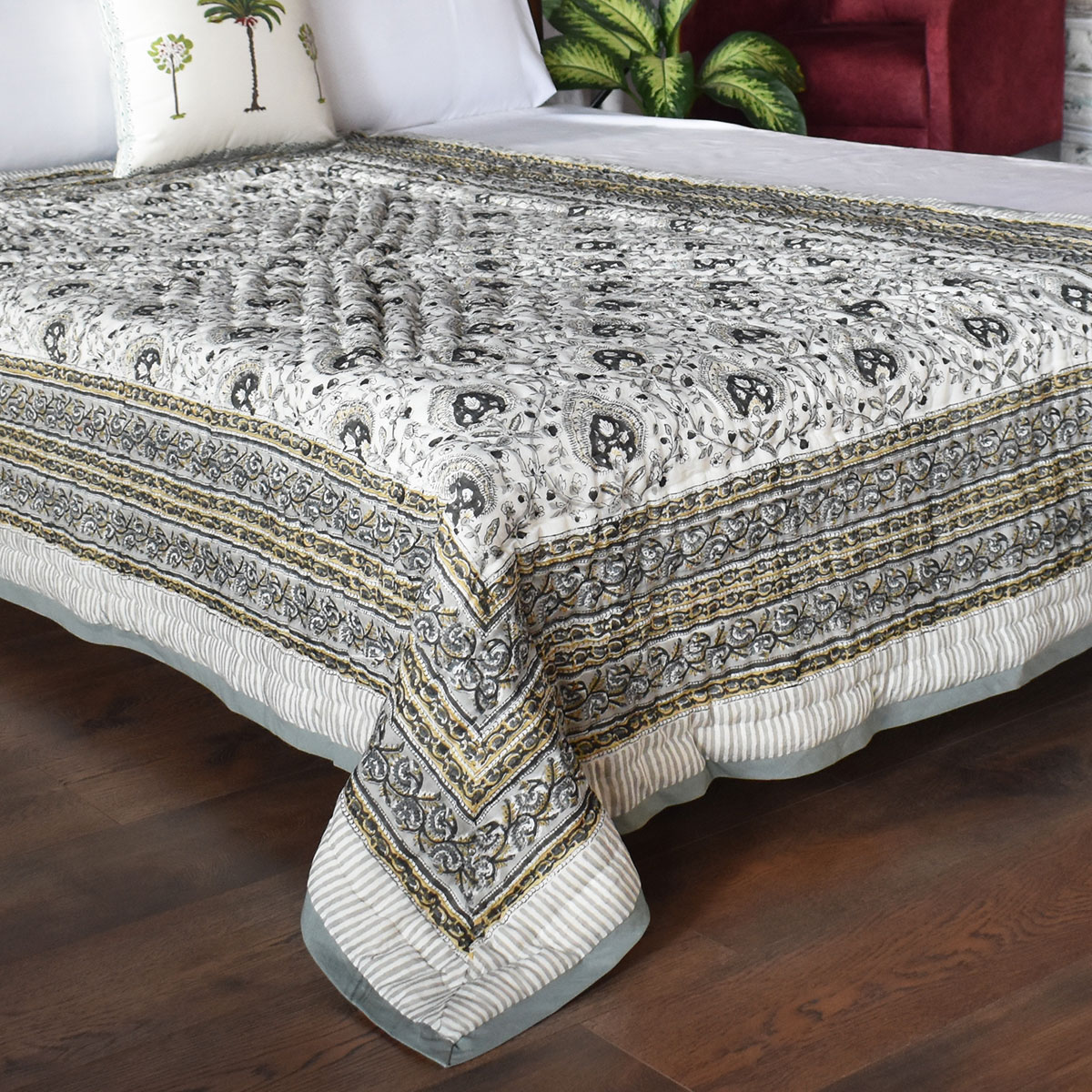 Hand Block Printed Cotton Twin Size Quilt  Pan Leaf Dusk 21423