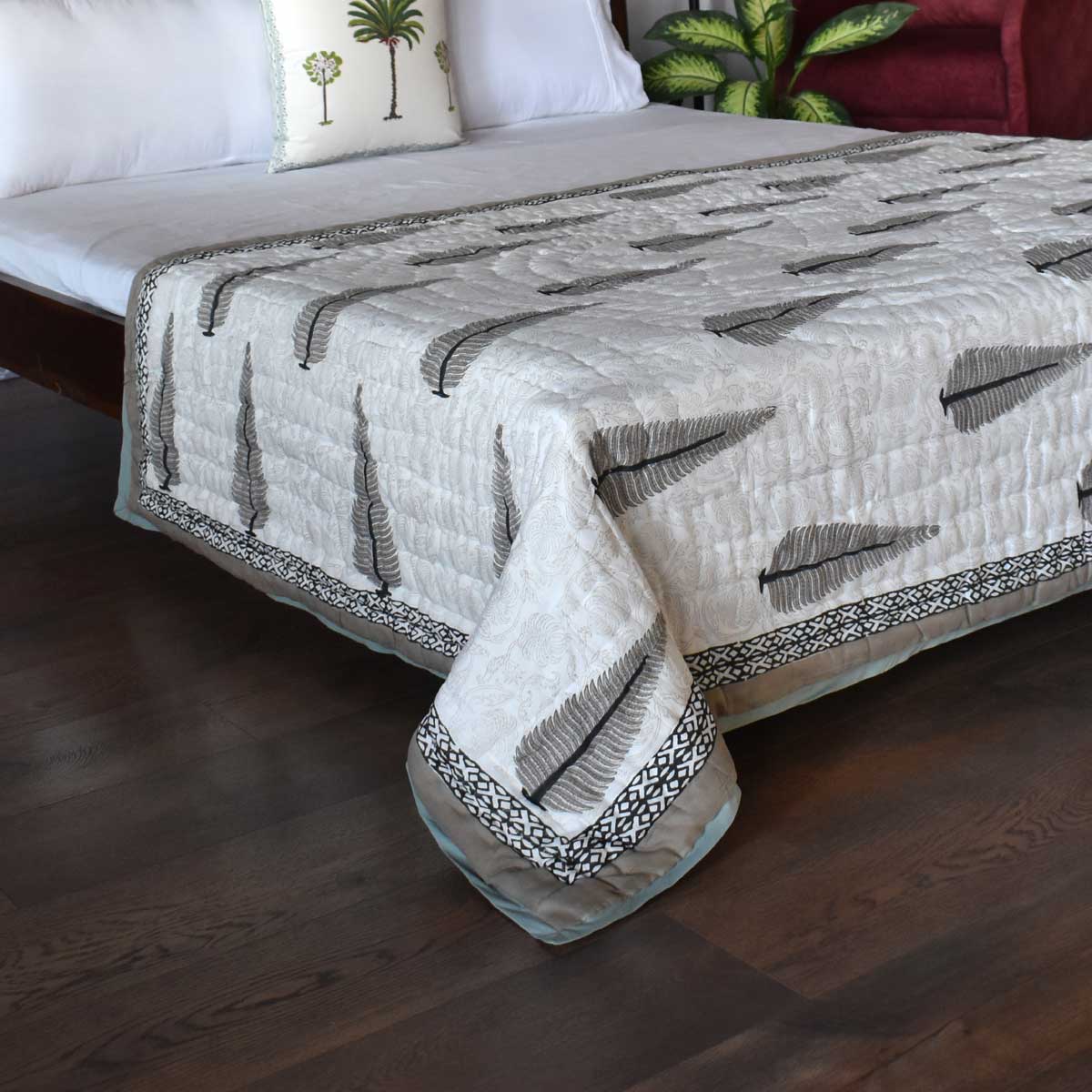 Handmade Block Printed Cotton Twin Size Quilt  Passion Flower 108709