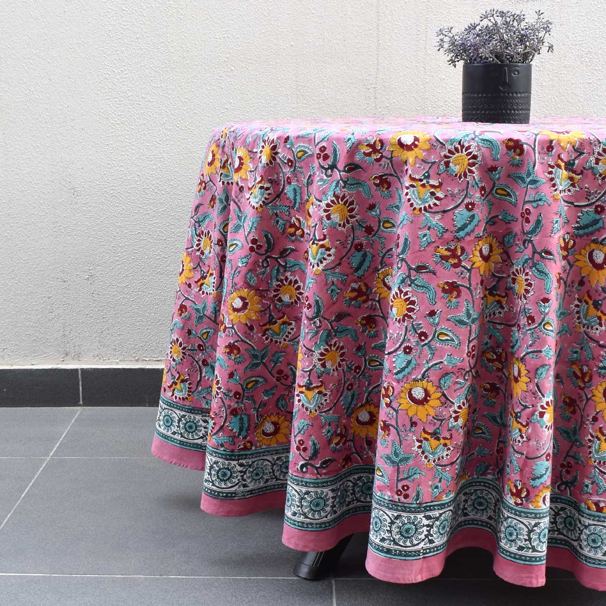 Hand Block Printed Cotton Round Tablecloth 220 cm Phuljhari Pink Gud 204756