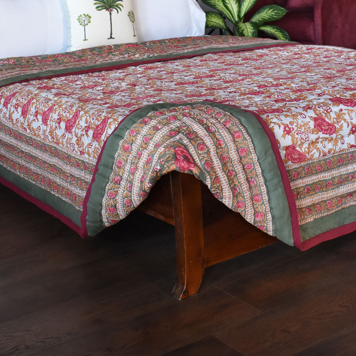 Hand Block Printed Cotton Queen Size Quilt Pink Flower Bloom 251202