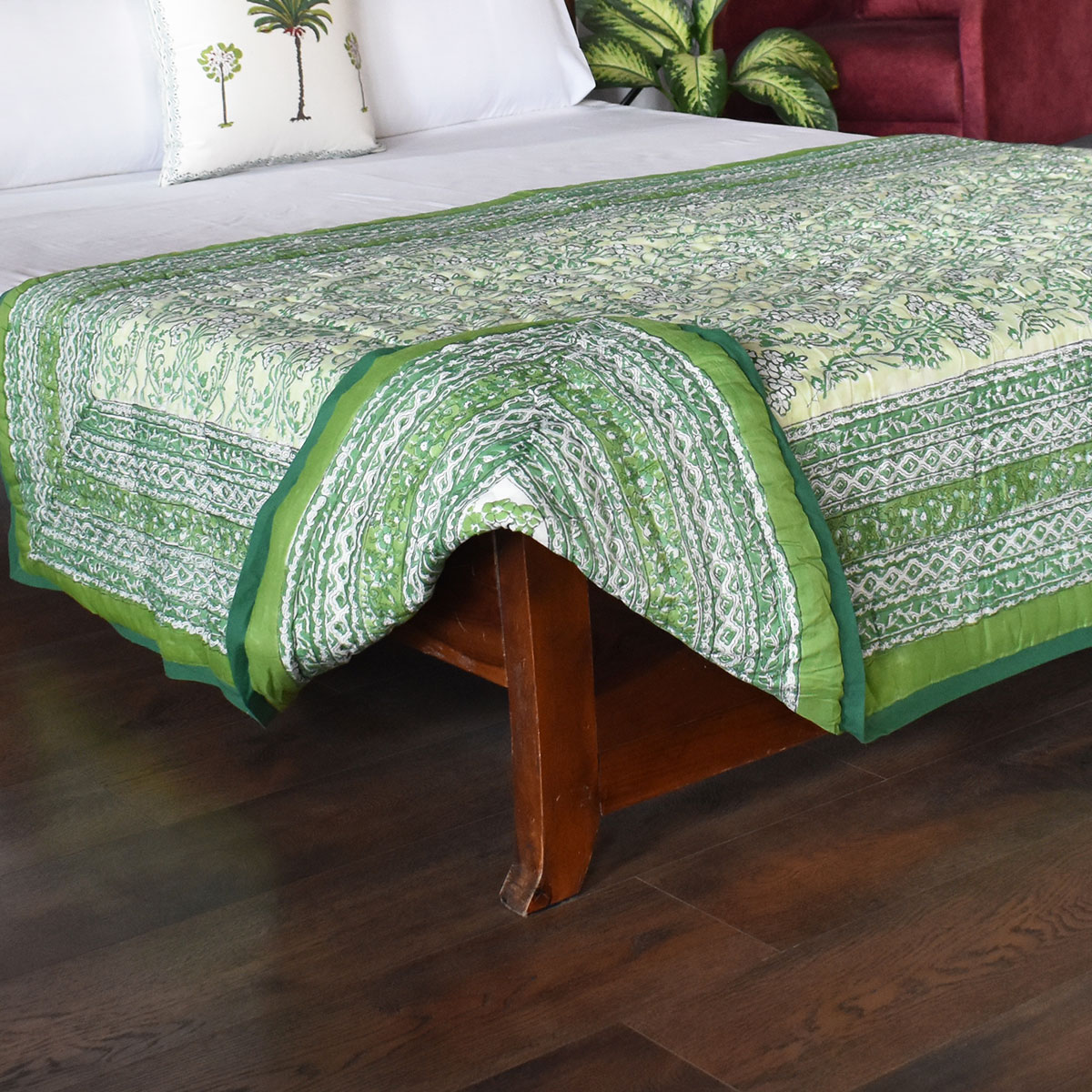 Hand Block Printed Cotton Twin Size Quilt Raat Ki Rani Green 207006