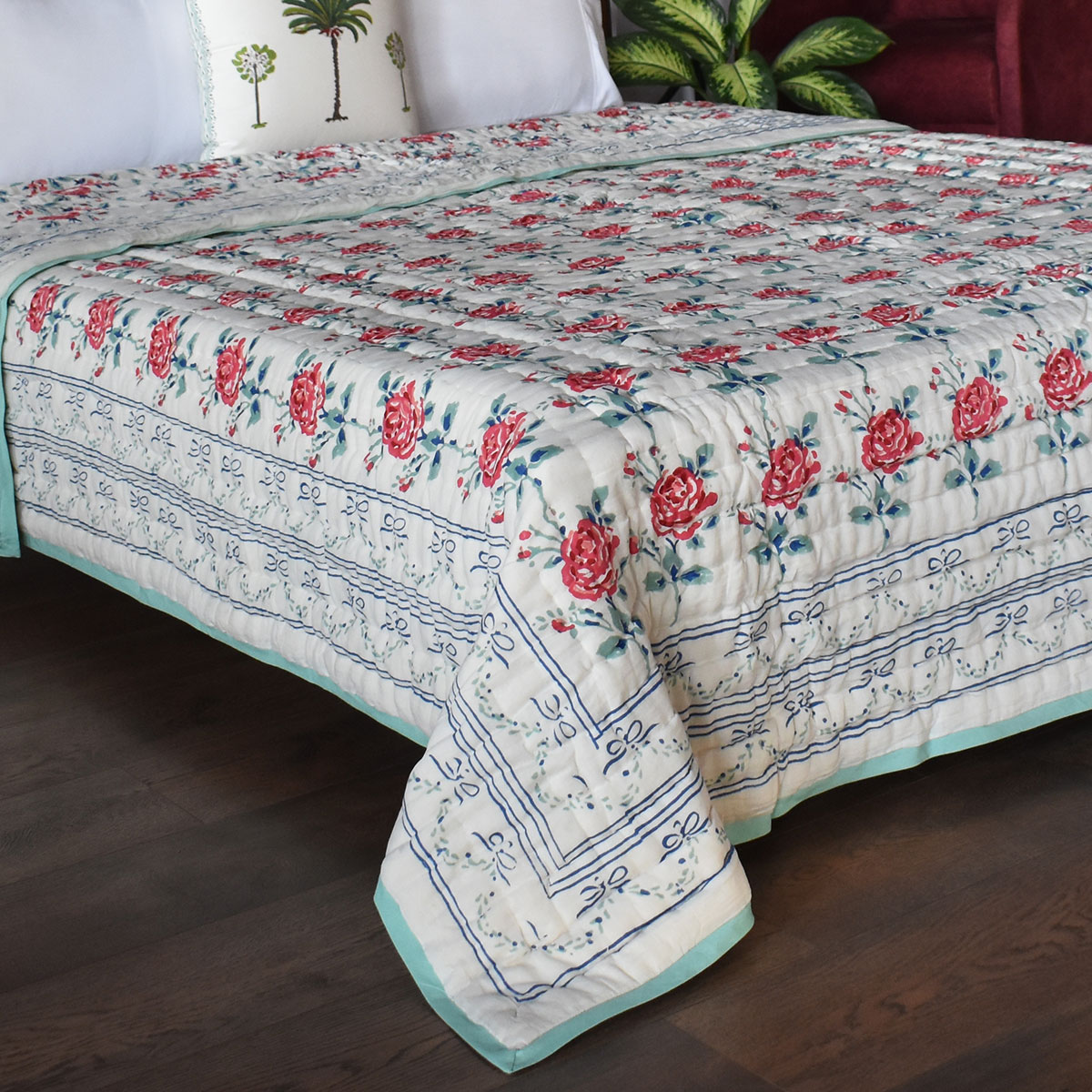 Hand Block Printed Cotton Queen Size Quilt Roseline Pink 100587