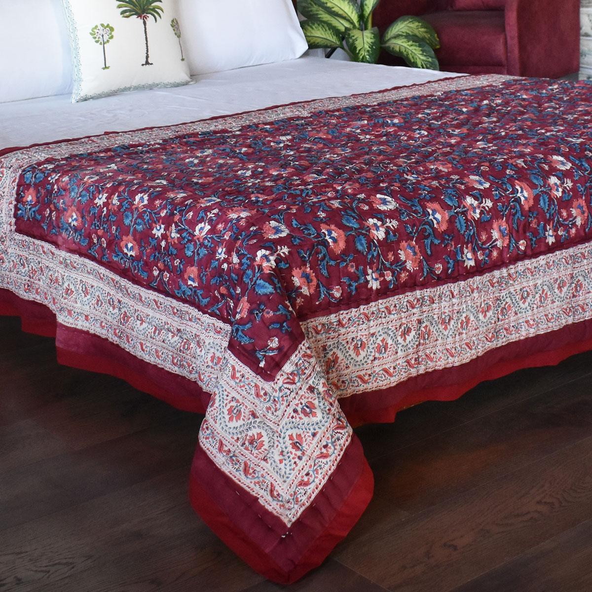 Hand Block Printed Cotton Twin Size Quilt Rukhsana Maroon Gud 105823