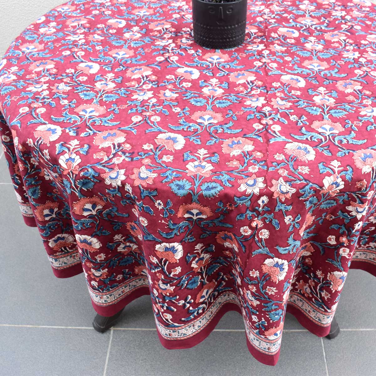 Hand Block Printed Cotton Round Tablecloth 150 cm Rukhsana Maroon Gud 105823