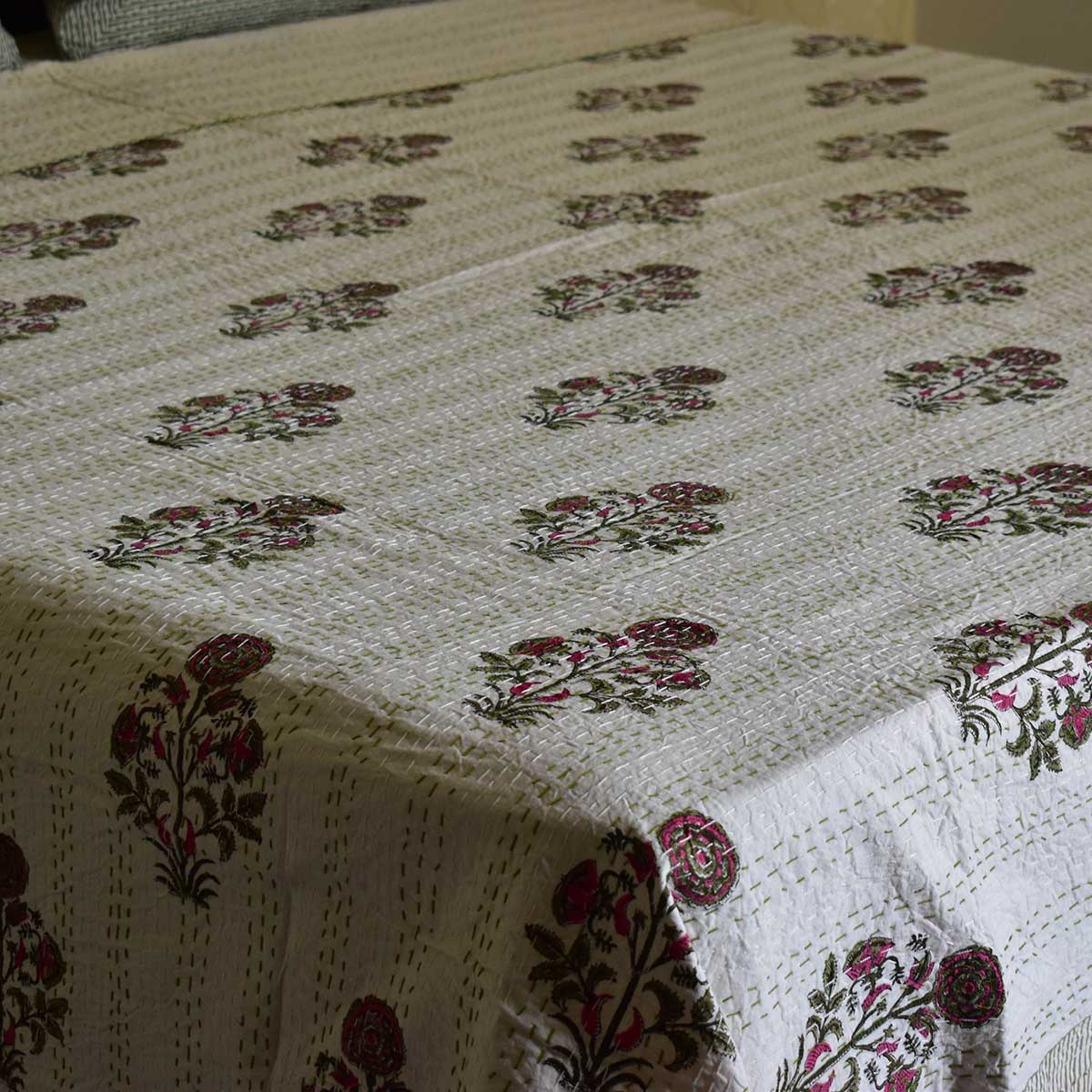 Hand Block Printed Cotton Kantha Queen Size  202538