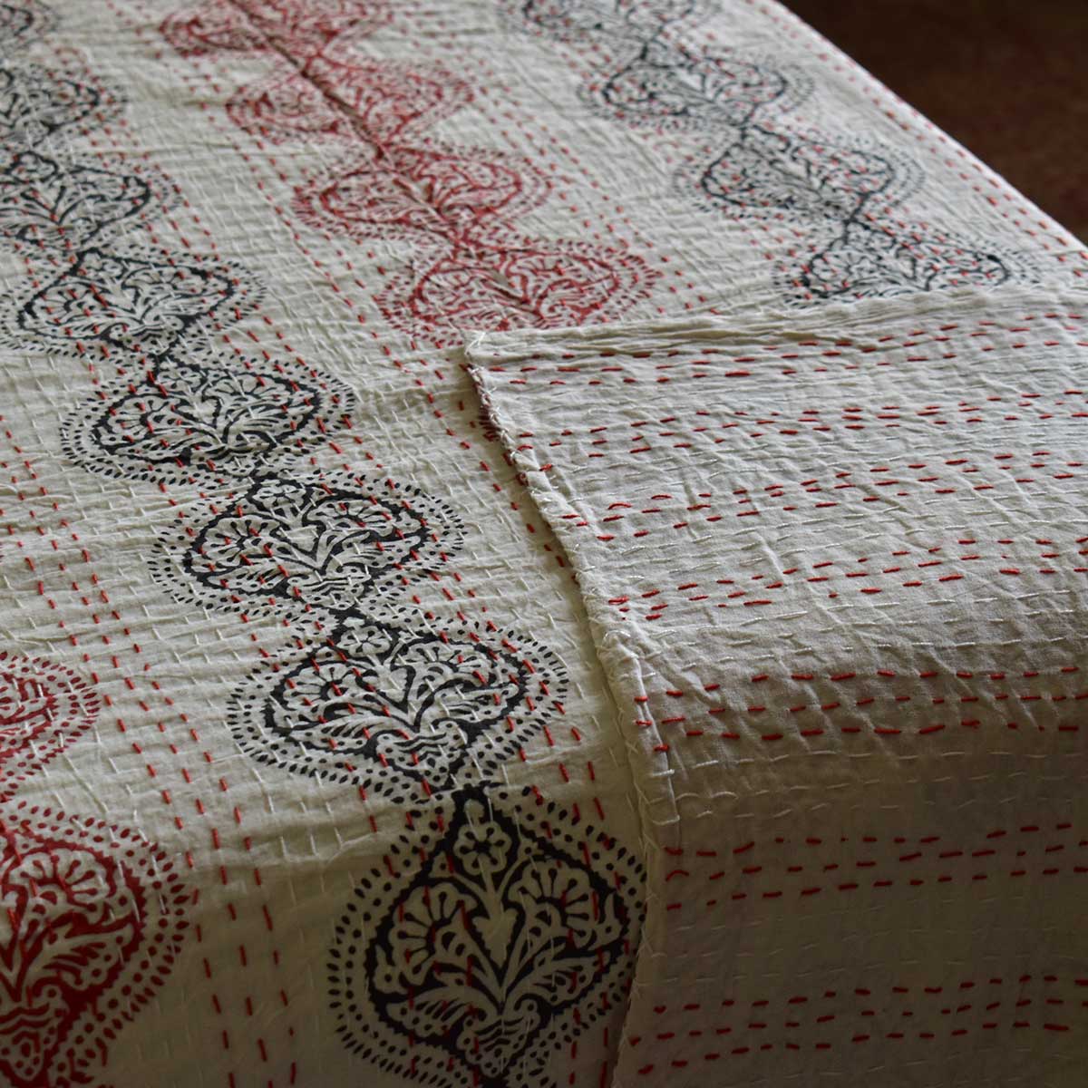 Hand Block Printed Cotton Kantha Queen Size  202539