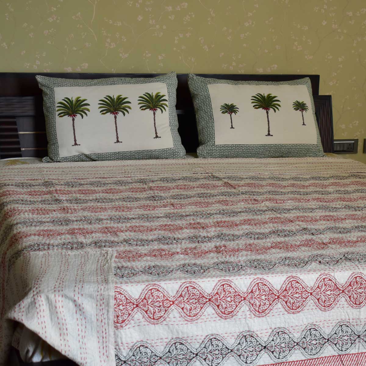 Hand Block Printed Cotton Kantha Queen Size  202539