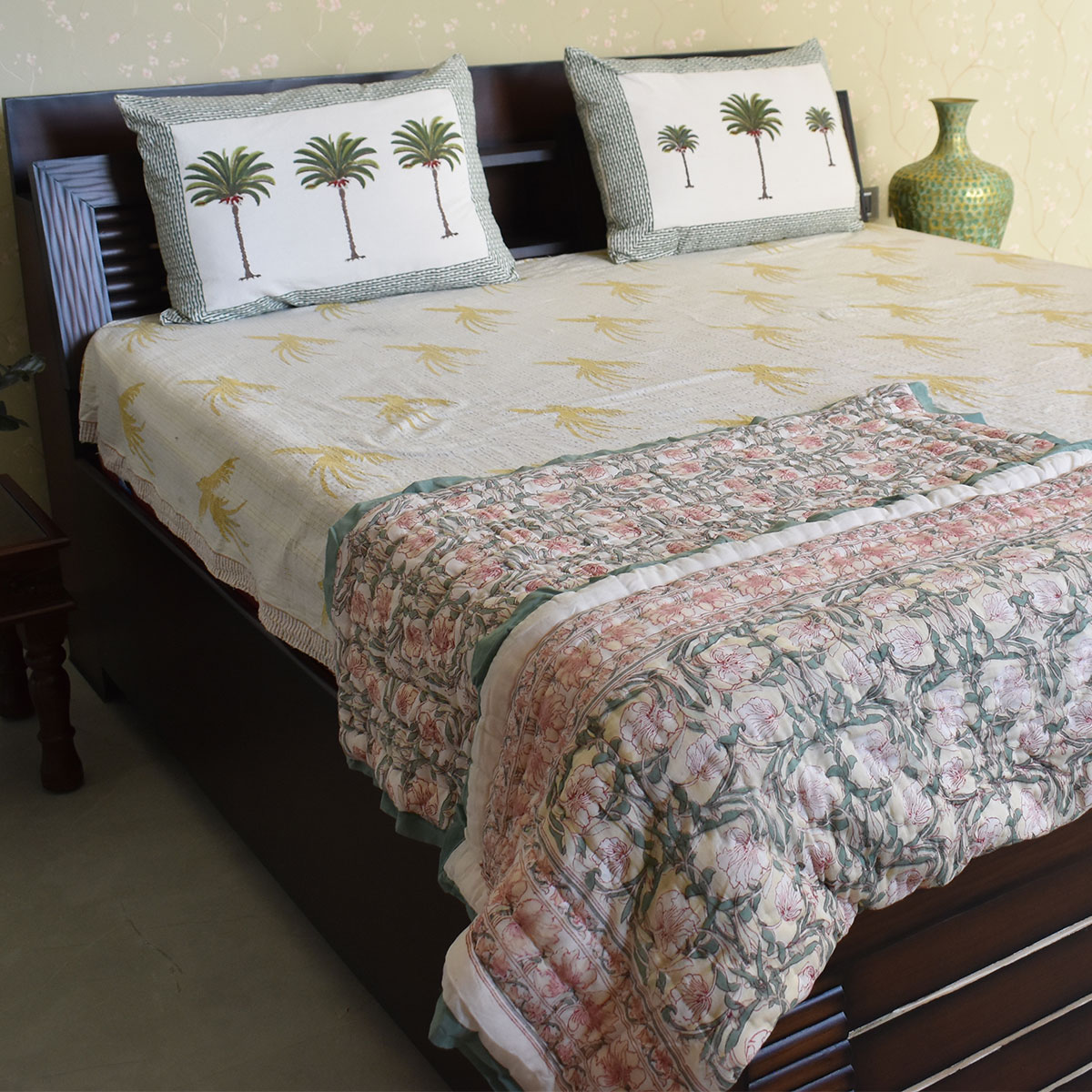 Hand Block Printed Baby Quilt Jaipur Razai Bauhaus Beige Gud 505032