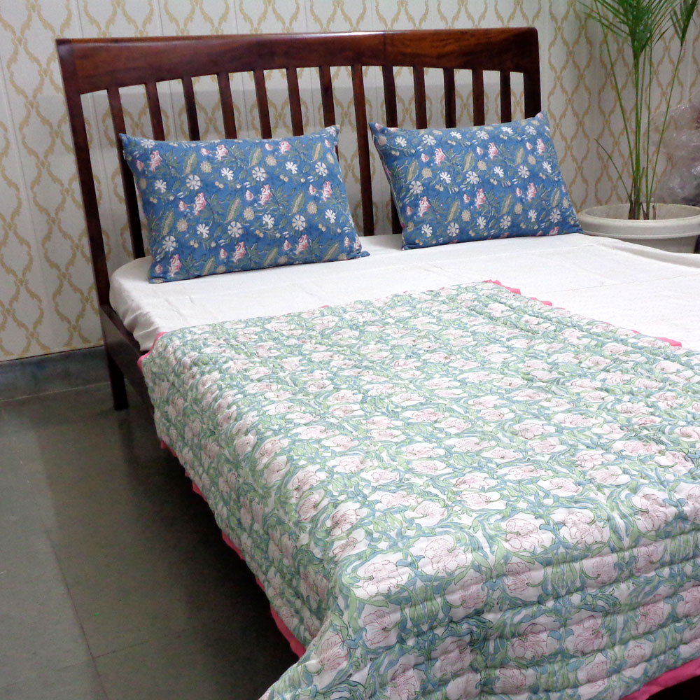 Hand Block Printed Baby Quilt 100x140 cm Jaipur Razai Bauhaus Pink Flower 601774