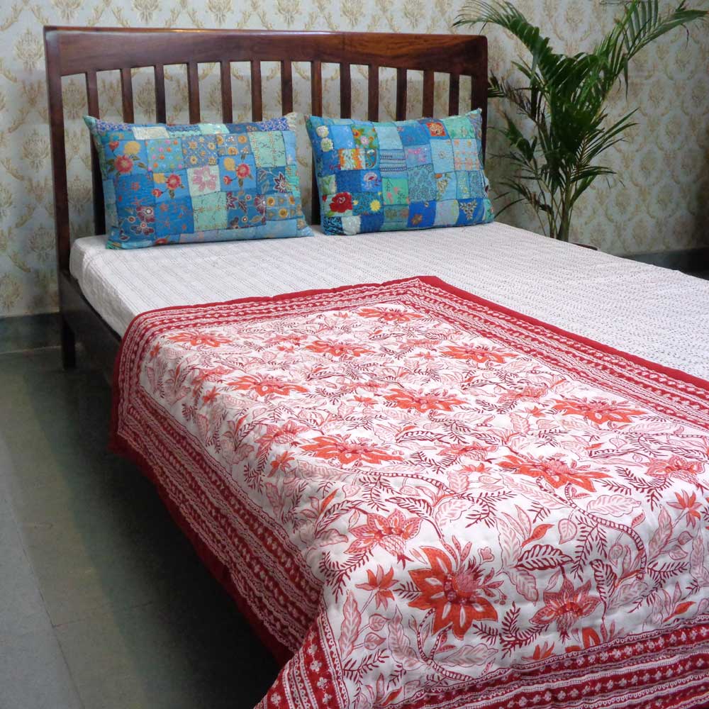 Hand Block Printed Baby Quilt 100x140 cm Jaipur Razai Bossanova Red Gud 208858