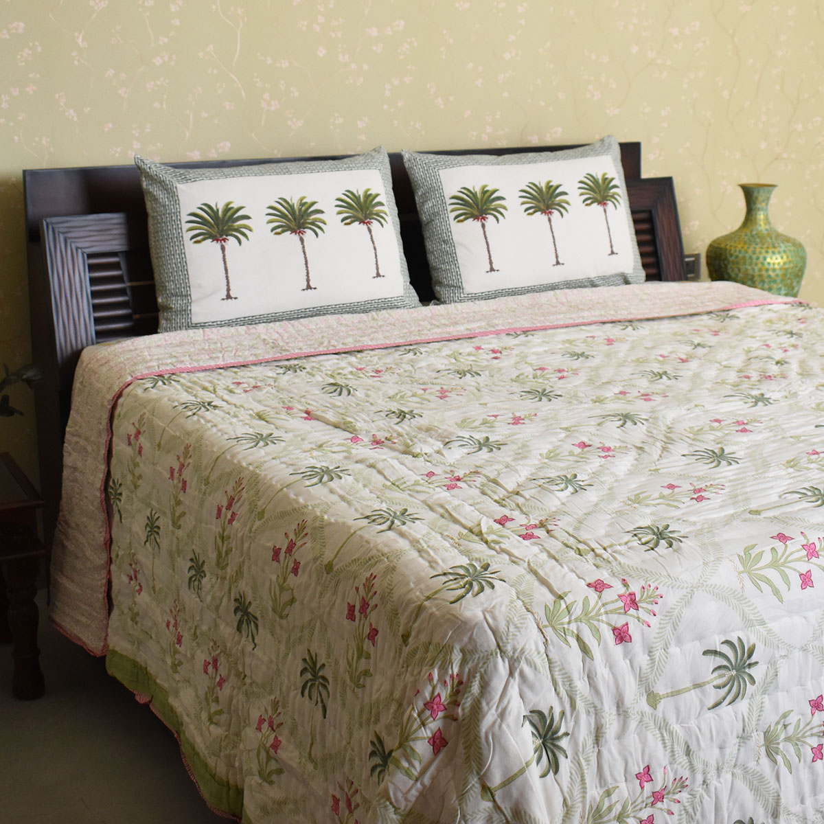 Hand Block Printed Cotton King Size Quilt 202305