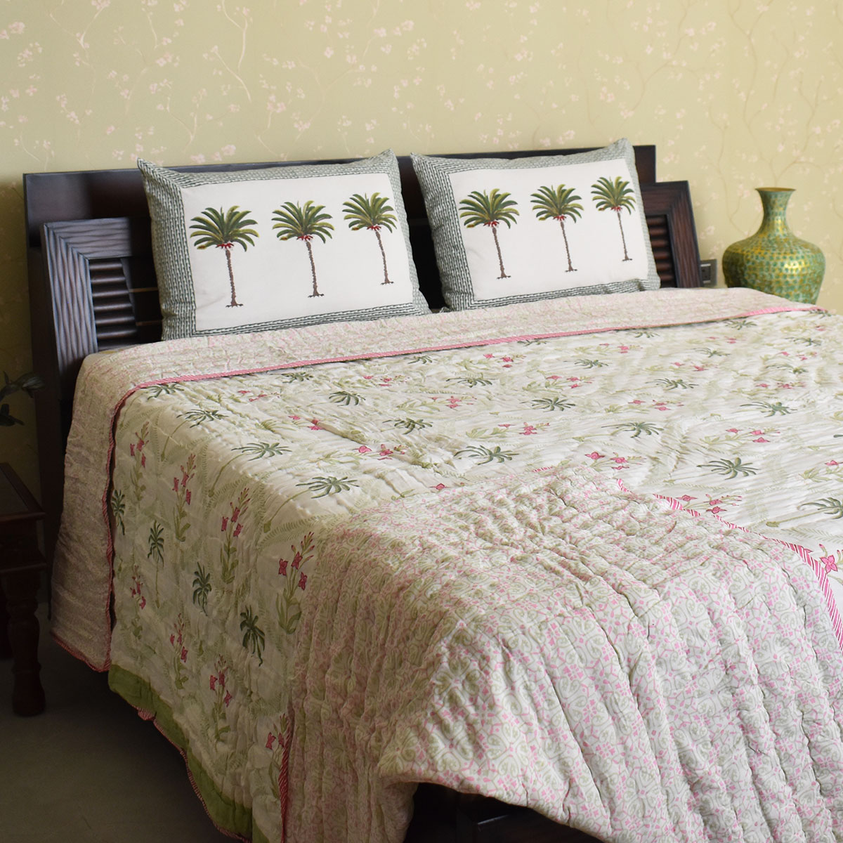 Hand Block Printed Cotton King Size Quilt 202305