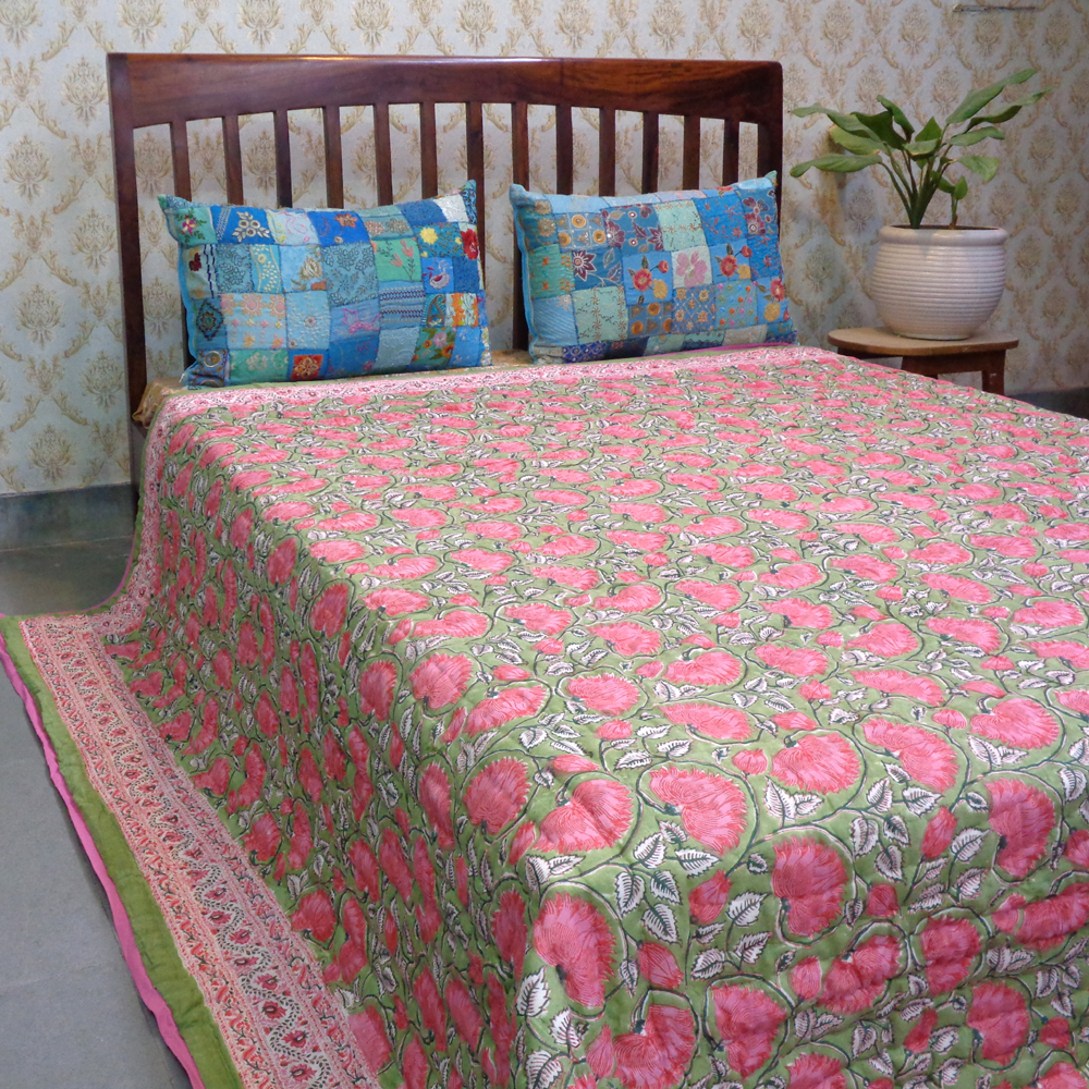 Hand Block Printed Cotton King Size Quilt Kamal Gulabi 102210