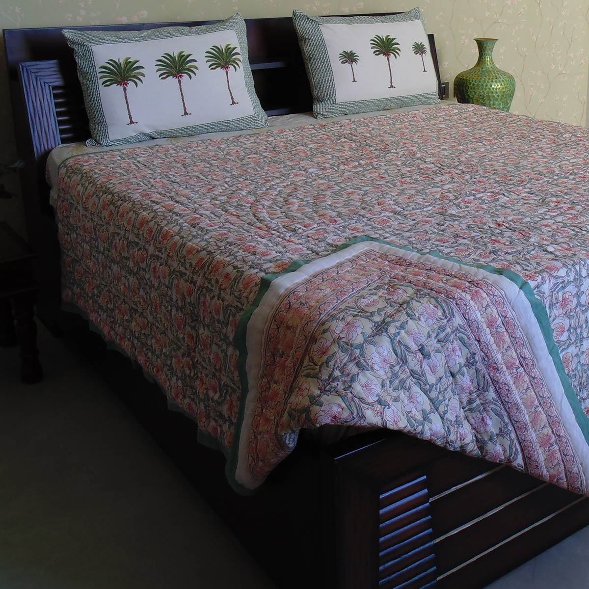 Hand Block Printed Cotton Queen Size Quilt Bauhaus Beige Gud 505032