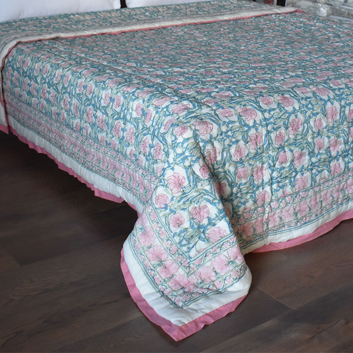Hand Block Printed Cotton Queen Size Quilt  Bauhaus Pink Flower 601774