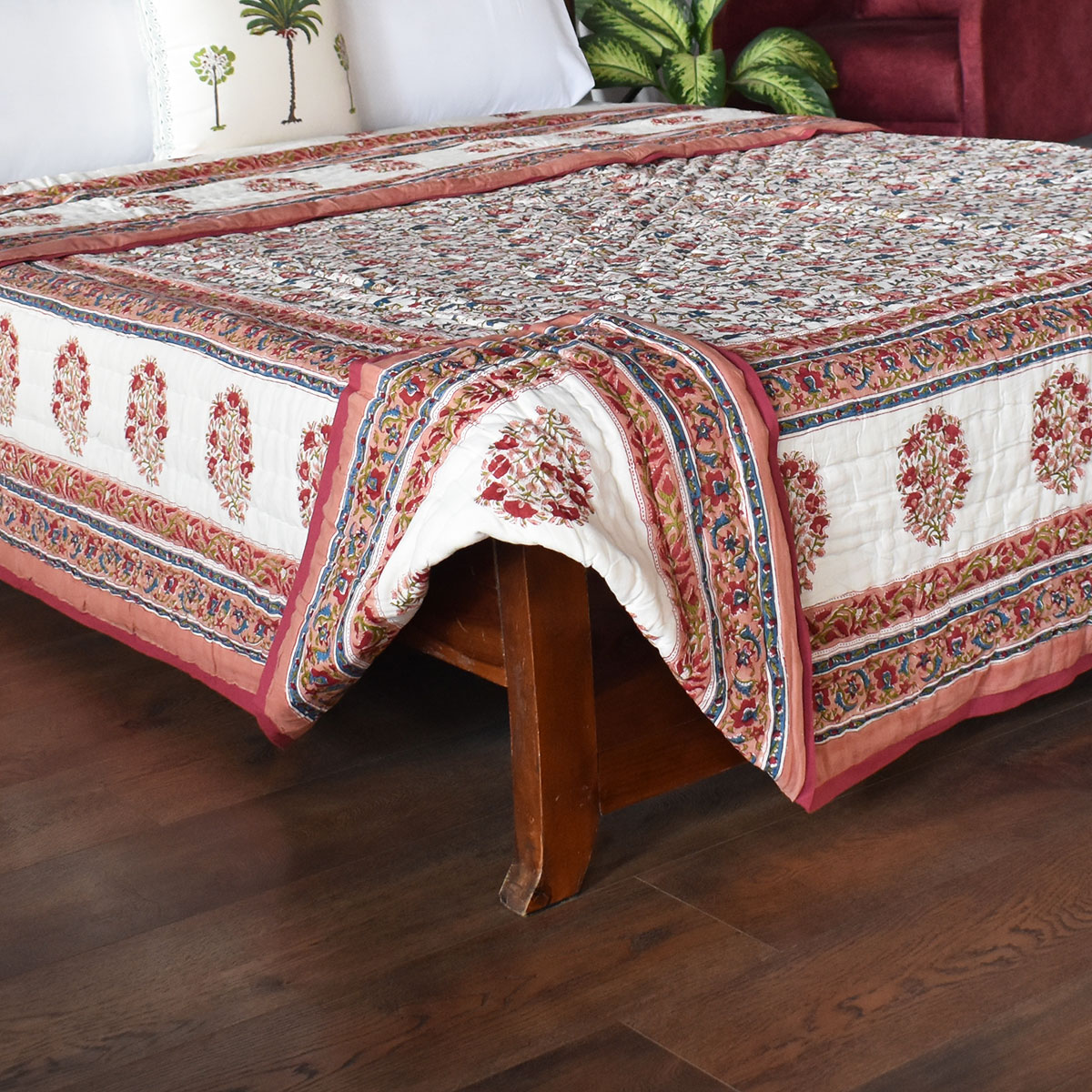 Hand Block Printed Cotton King Size Quilt Genda Bale 204998