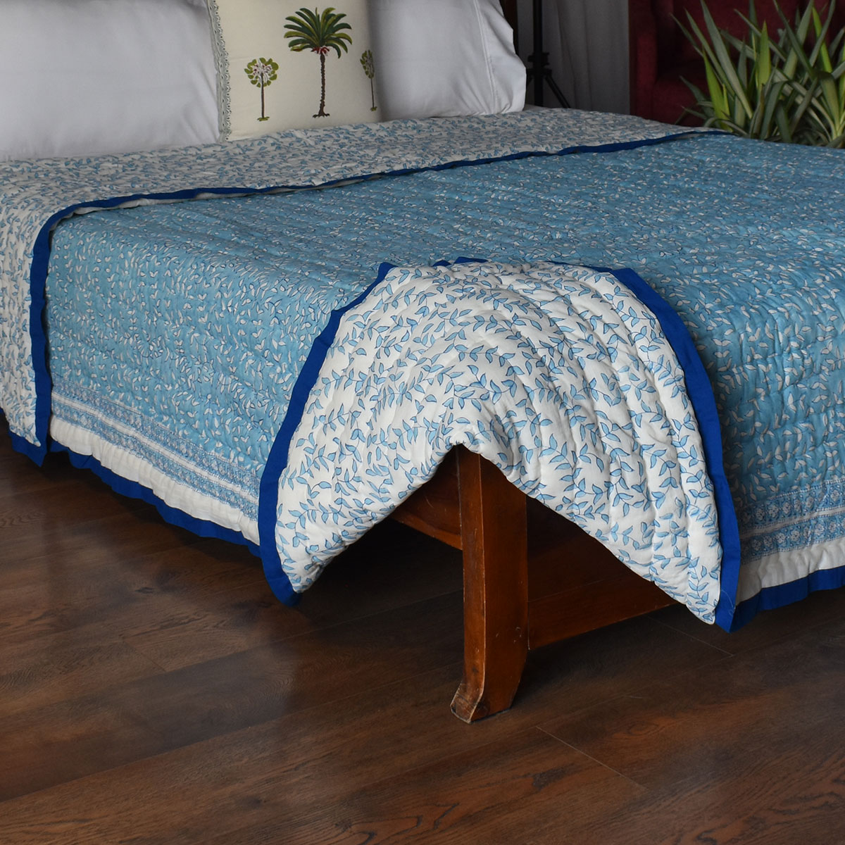 Hand Block Printed Cotton Queen Size Quilt  Harmony Blue 260416