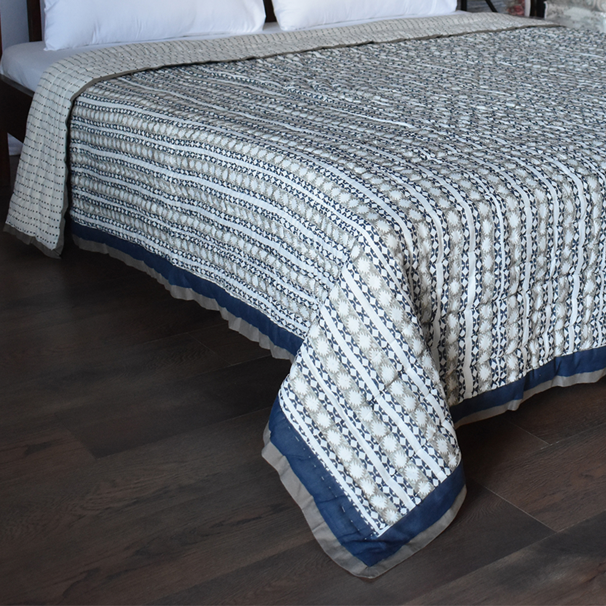 Hand Block Printed Cotton Queen Size Quilt Nordic Blue Greystone Stripe 202527